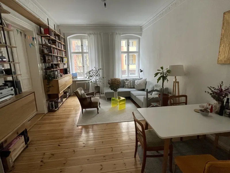Zwischenmiete: Schöne, möblierte Altbauwohnung in Schöneberg vom 13.08.-02.11.2026 — photo 1